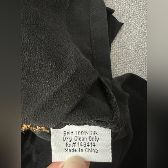 Biya Johnny Was 100% Silk Embroidered Button Down Long Sleeve Kingsley Blouse - Picture 4 of 8